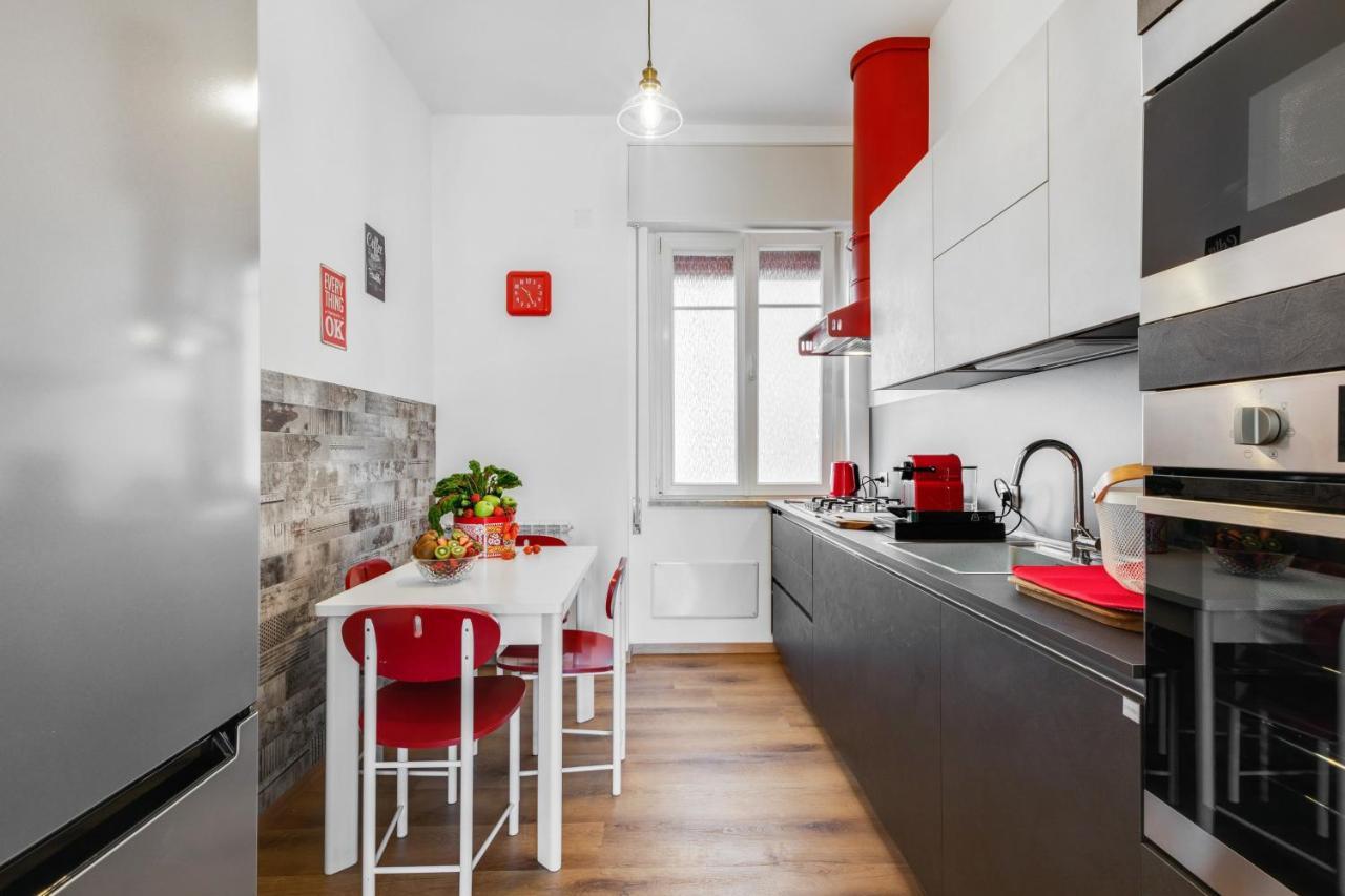 Residenza Dei Poeti - Roomy And Modern Flat Палермо Екстериор снимка