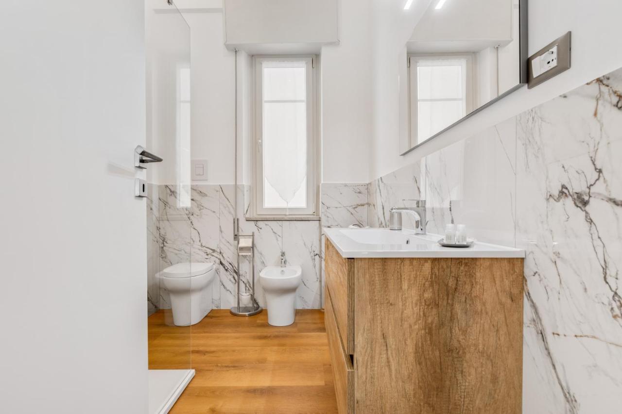 Residenza Dei Poeti - Roomy And Modern Flat Палермо Екстериор снимка